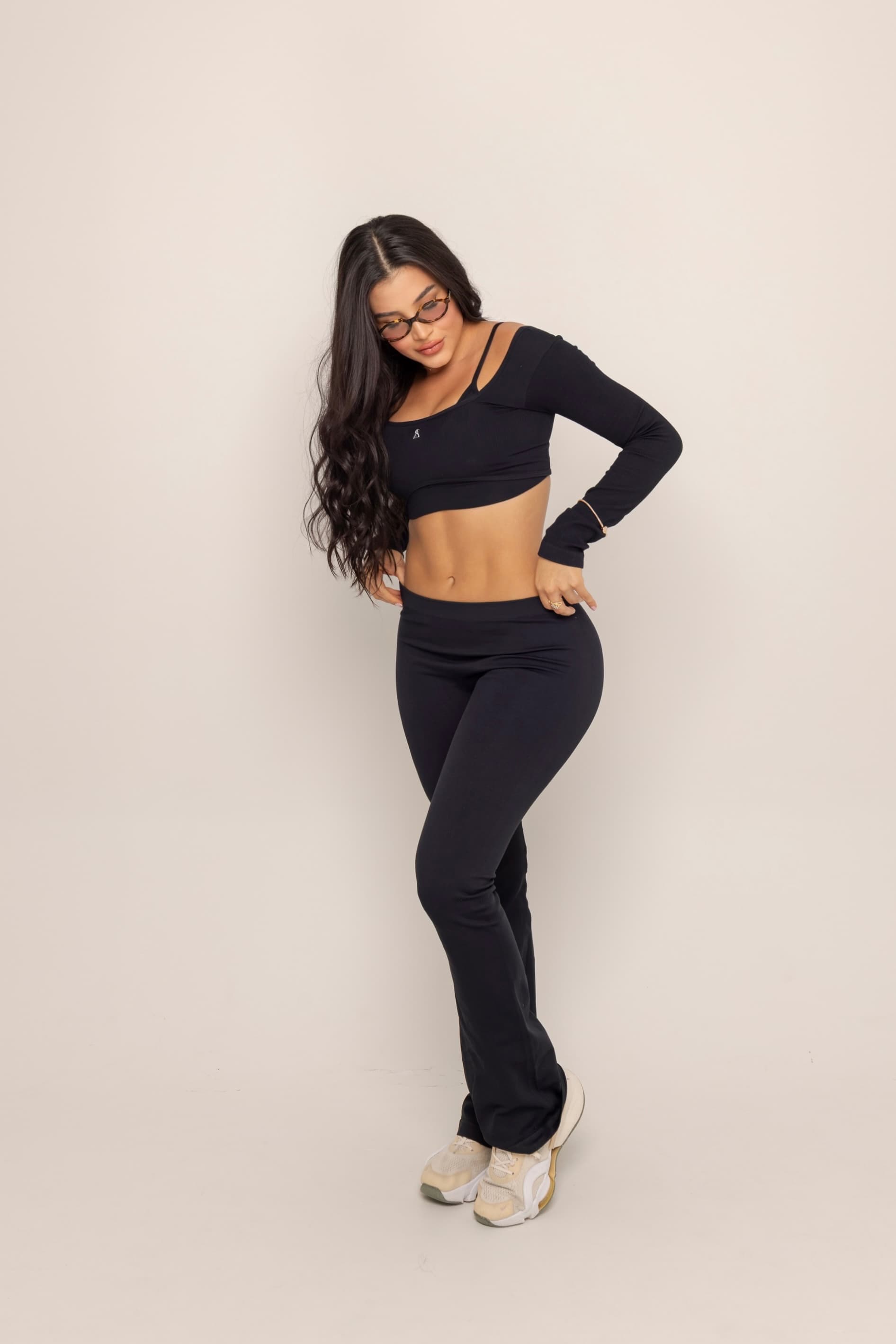 Aura Black